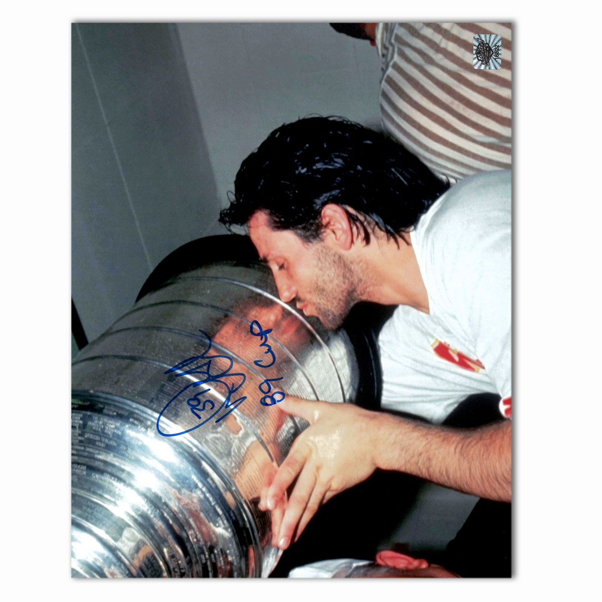 Doug Gilmour Autographed Calgary Flames Stanley Cup 8x10 Photo