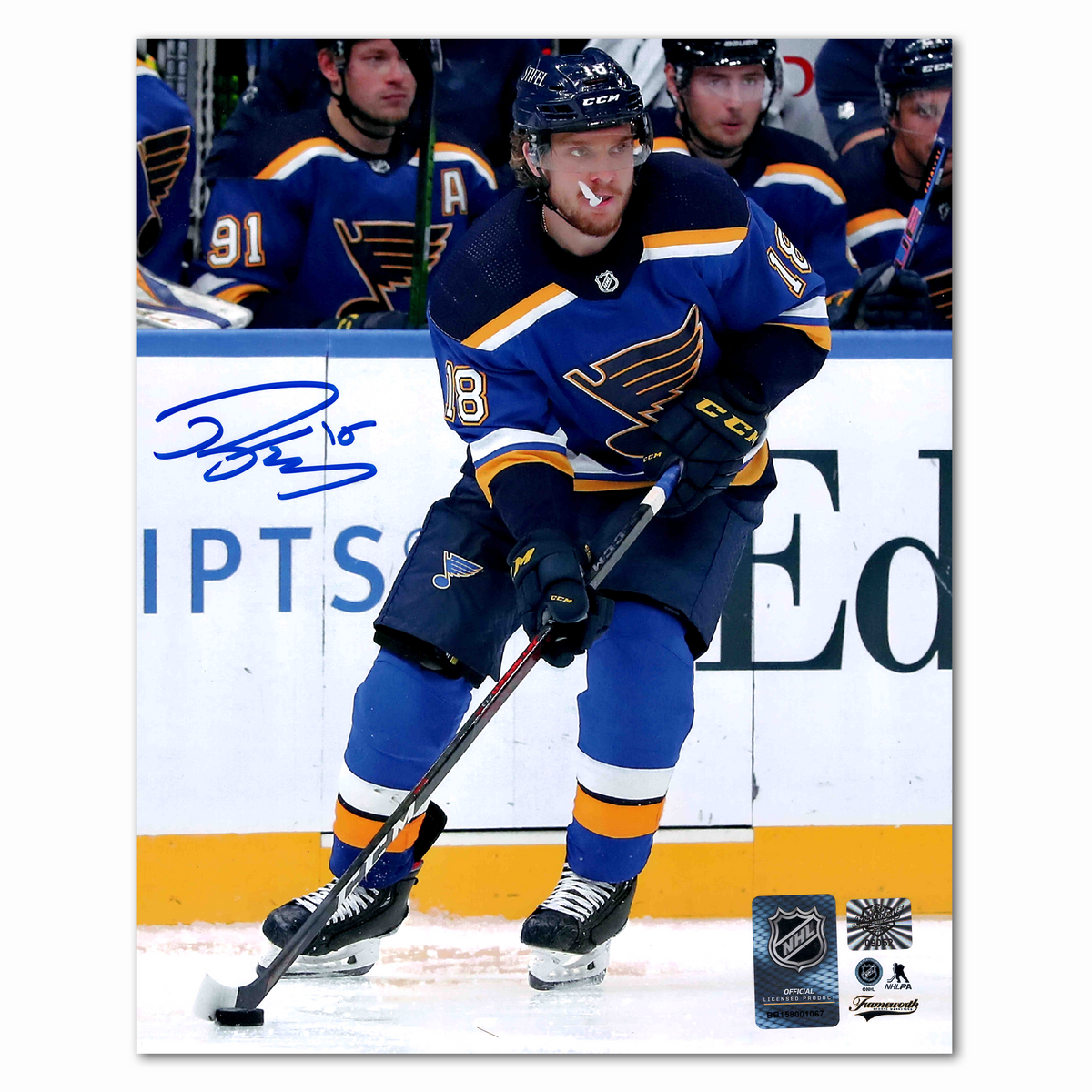 Robert Thomas Autographed St. Louis Blues Home 8x10 Photo