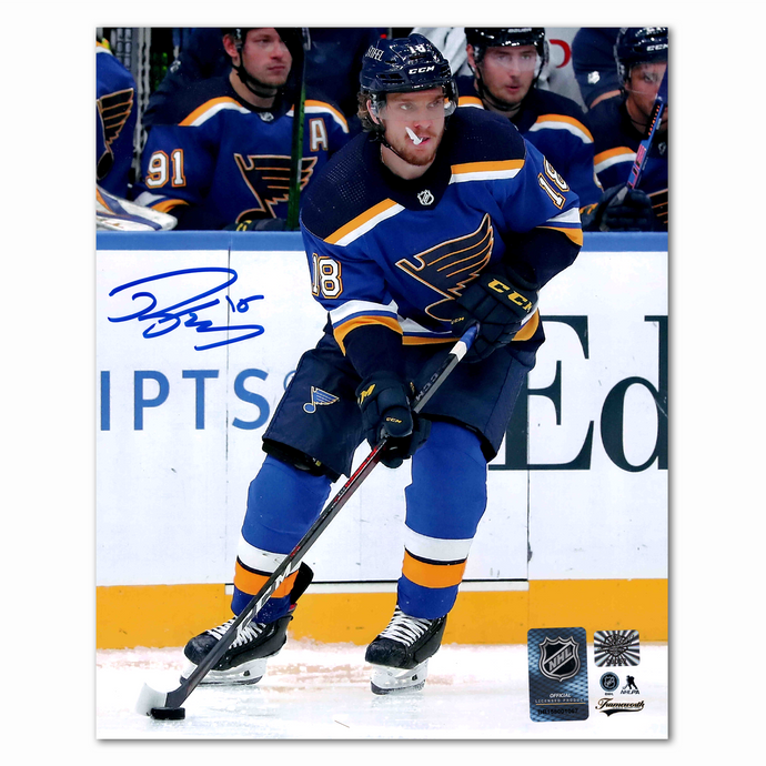Robert Thomas Autographed St. Louis Blues Home 8x10 Photo