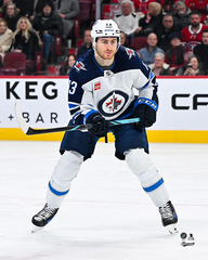 Pre-Order - Gabriel Vilardi Autographed Winnipeg Jets Away 8x10 Photo