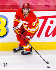 Pre-Order - Sean Monahan Autographed Calgary Flames Home 8x10 Photo