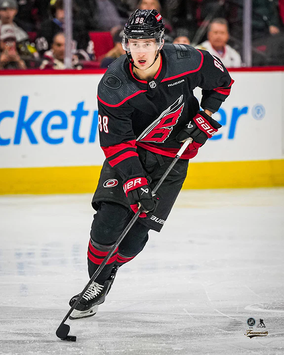 Pre-Order - Martin Necas - Autographed Carolina Hurricanes Home 8x10 Photo