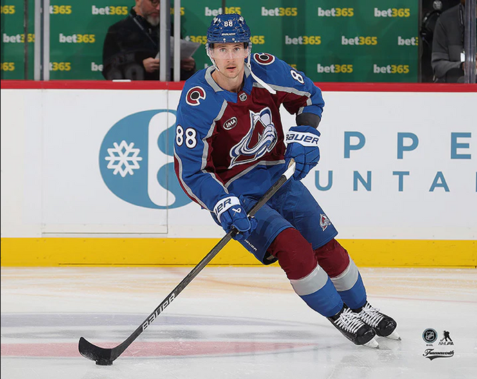 Pre-Order - Martin Necas Autographed Colorado Avalanche Home 8x10 Horizontal Photo