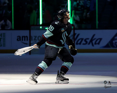 Pre-Order - Jared McCann - Autographed Seattle Kraken Fish Toss 8x10 Photo