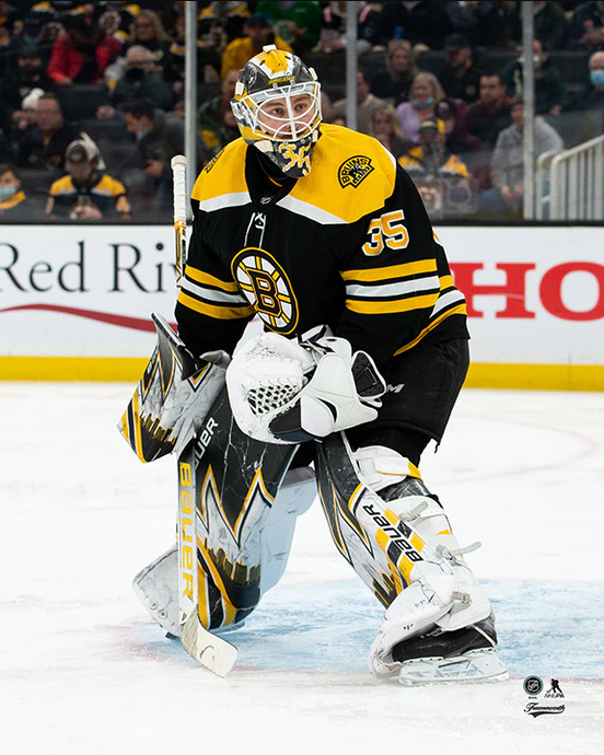 Pre-Order - Linus Ullmark Autographed Boston Bruins Home 8x10 Photo