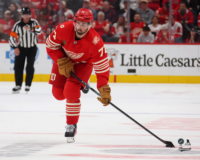 Pre-Order - Dylan Larkin - Autographed Detroit Red Wings Centennial Horizontal 8x10 Photo