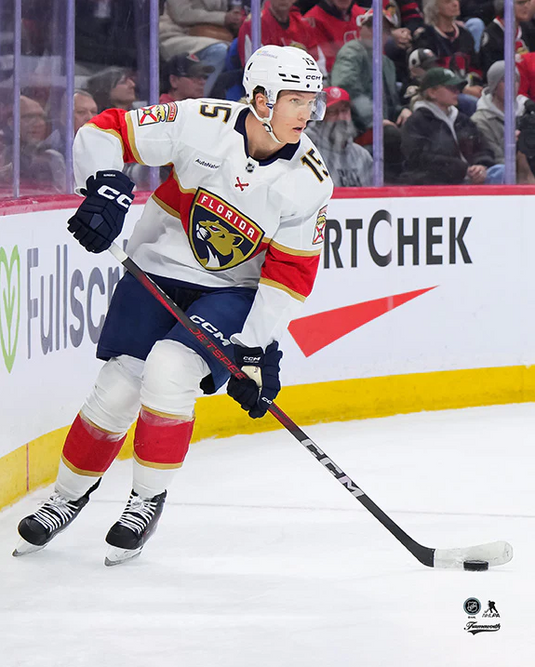 Pre-Order - Anton Lundell Autographed Florida Panthers Away 8x10 Photo