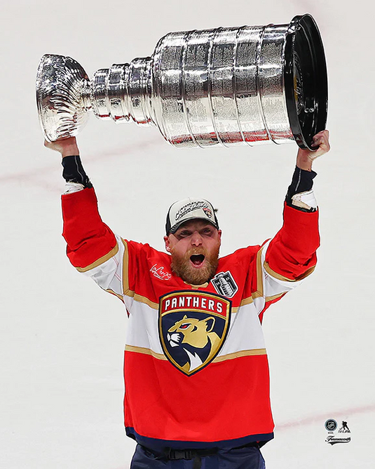 Pre-Order - Sam Bennett Autographed Florida Panthers 2025 Stanley Cup 8x10 Photo