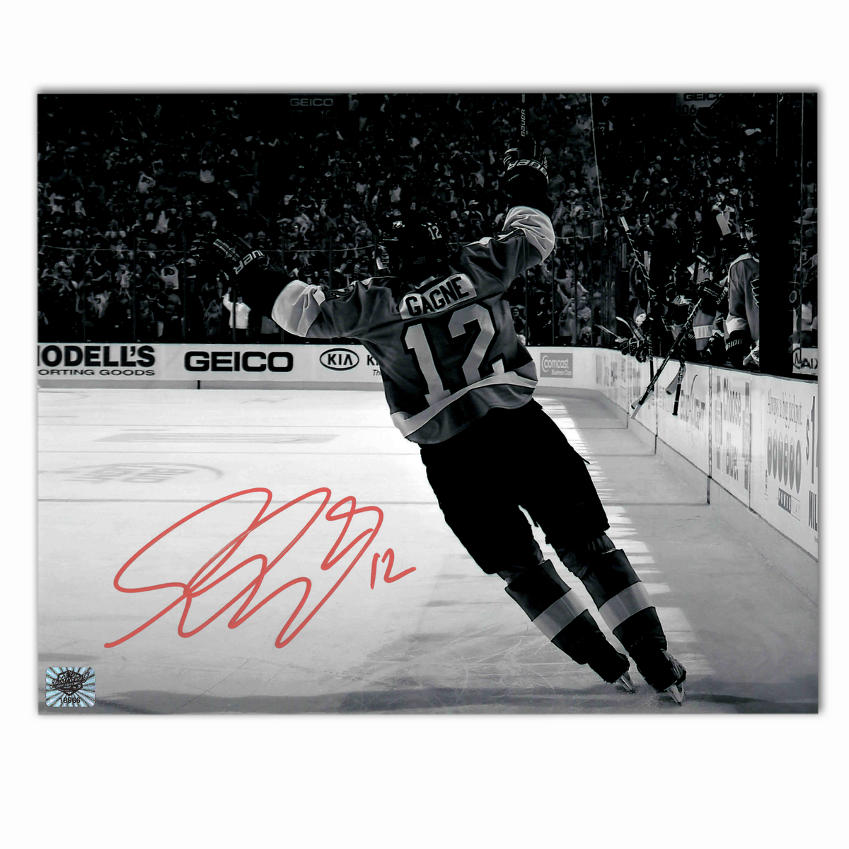 Simon Gagne Autographed Philadelphia Flyers Horizontal 8x10 Photo